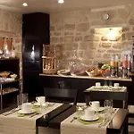 Hotel De Bellevue Gare Du Nord 3*