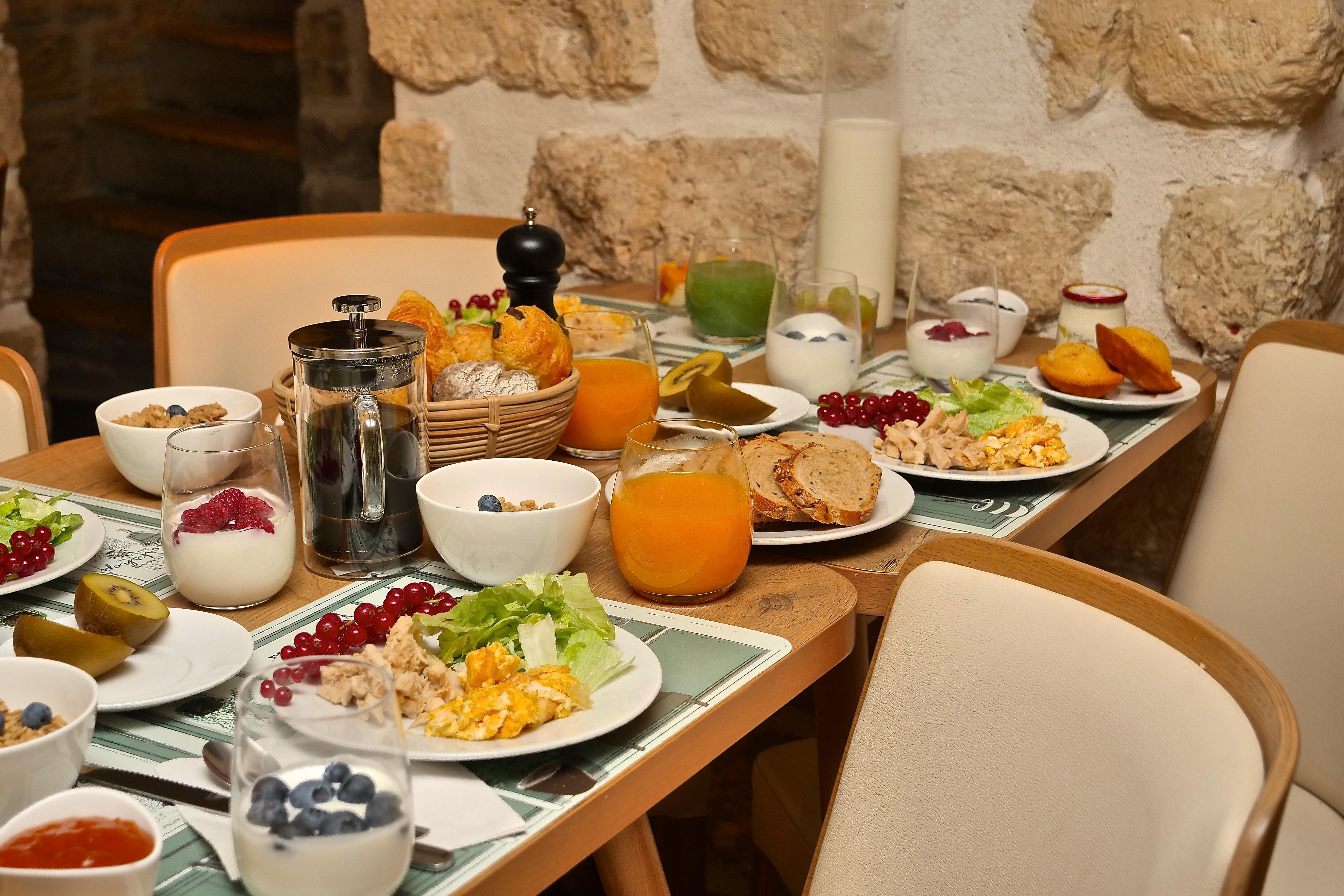 De Bellevue Gare Du Nord 3*